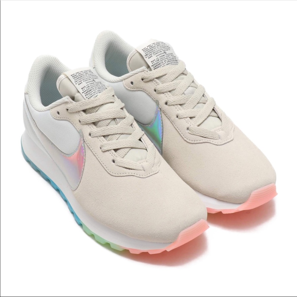 Nike Pre-Love O.X. Women’s Shoe Summit White